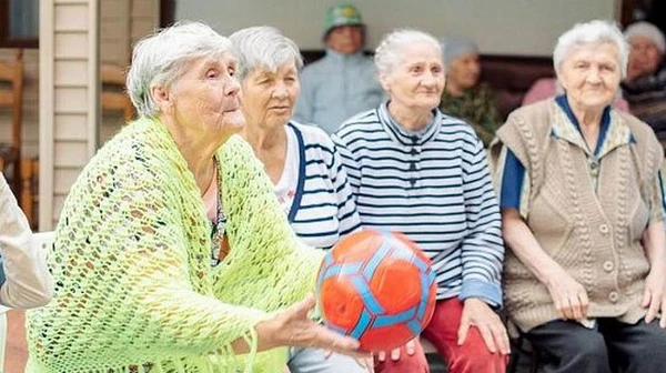 څنګه د یو عزیز لپاره غوره نرسینګ کور غوره کړئ